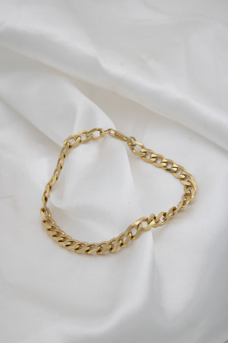 Elara Link Chain Bracelet