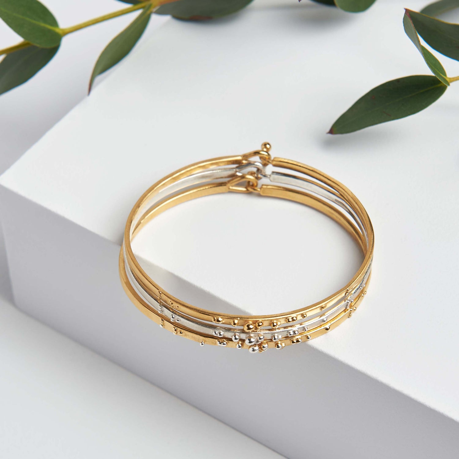 British independent Jewellery brand Liv Thurlwell Jewellery has launched a range of Valentine’s bracelets featuring braille writing, with a donation made to Sightsavers for every bracelet sold.