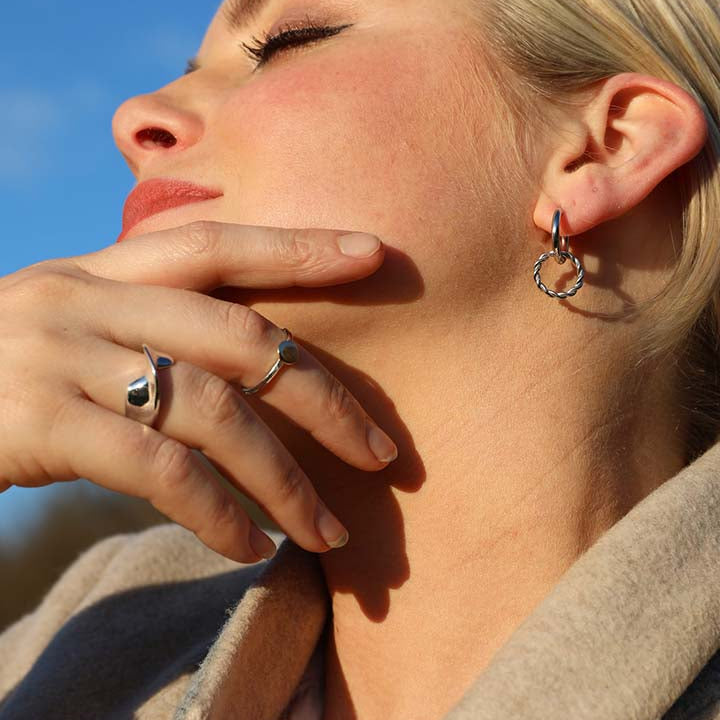 Twist Rings